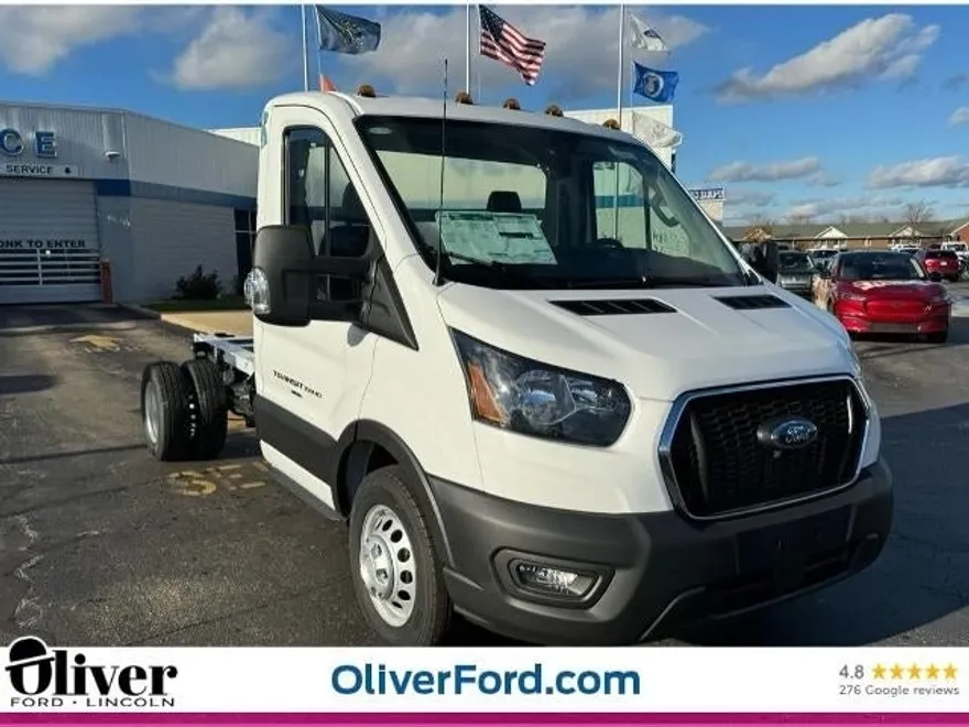 2024 Ford Transit Cutaway photo 1