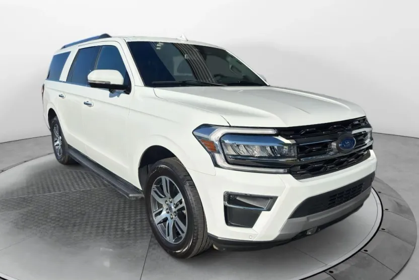 2024 Ford Expedition MAX Limited photo 1