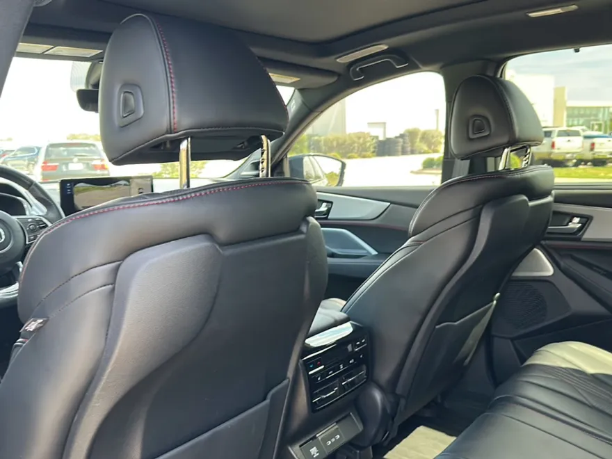 2025 Acura MDX SH-AWD A-Spec Advance photo 1