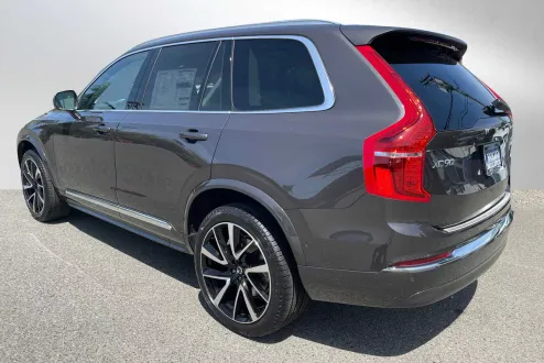 2024 Volvo XC90 Ultimate photo 3