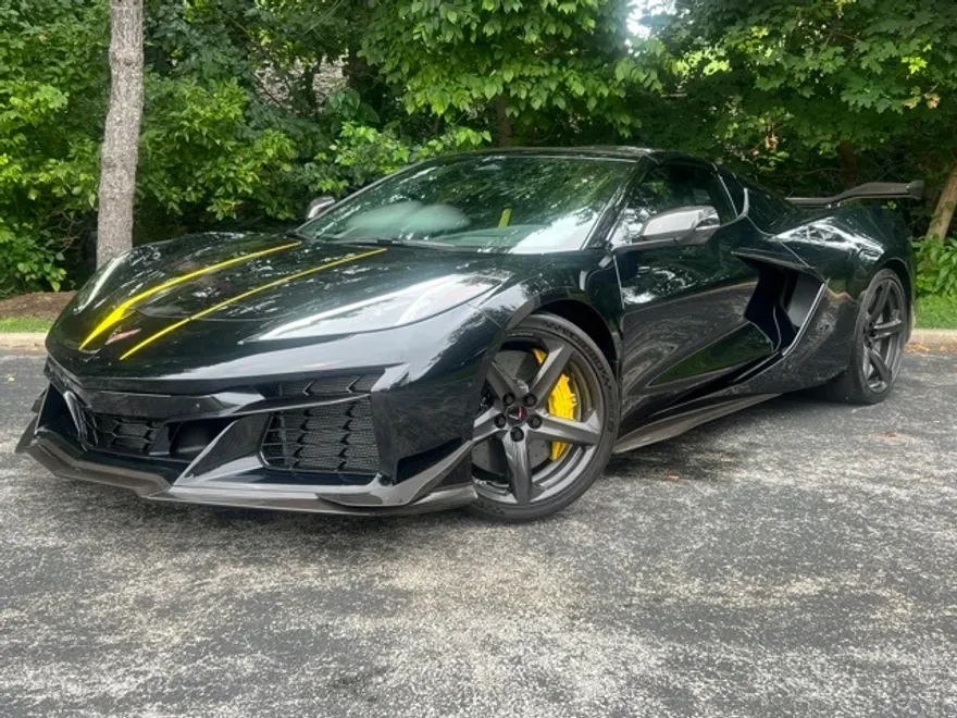2025 Chevrolet Corvette Z06 Coupe 3LZ photo 1