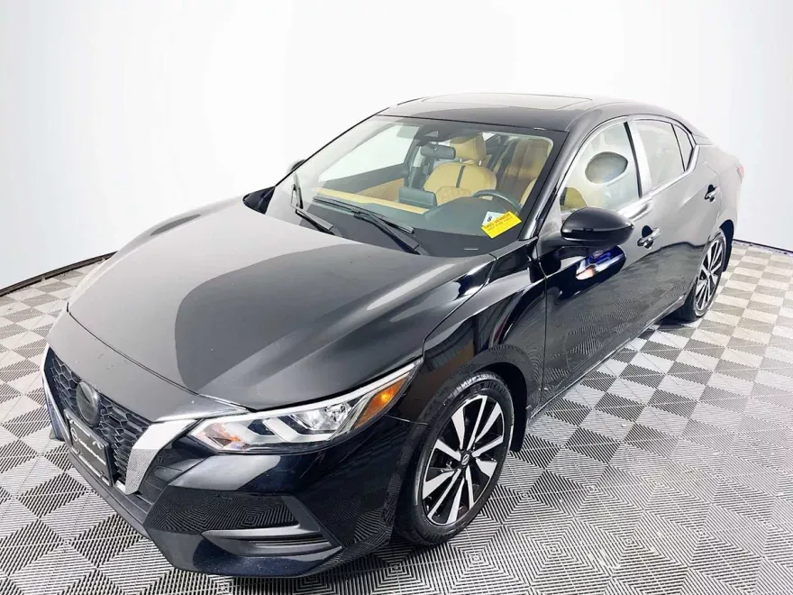 2022 Nissan Sentra SV photo 1