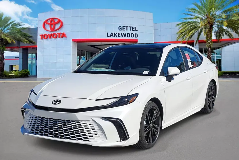 2025 Toyota Camry XSE photo 1
