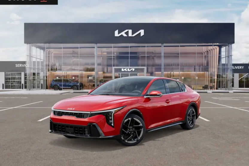 2025 Kia K4 GT-Line photo 1