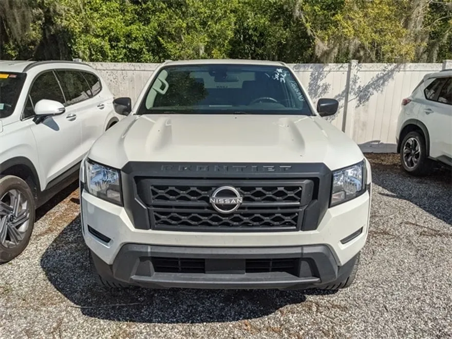 2024 Nissan Frontier S King Cab photo 1