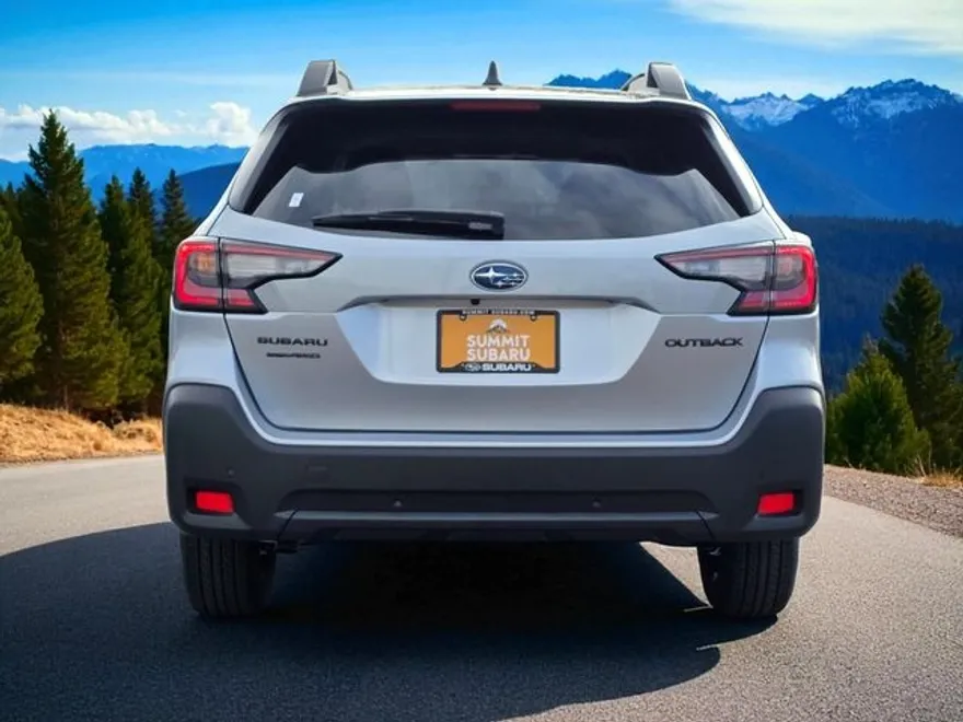 2025 Subaru Outback Onyx Edition photo 1