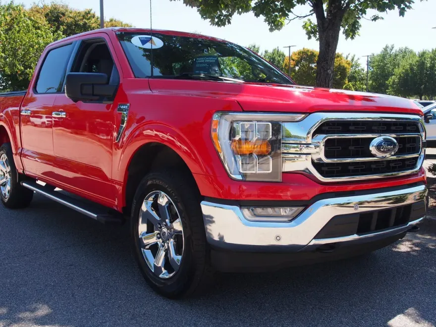 2023 Ford F-150 XLT photo 1