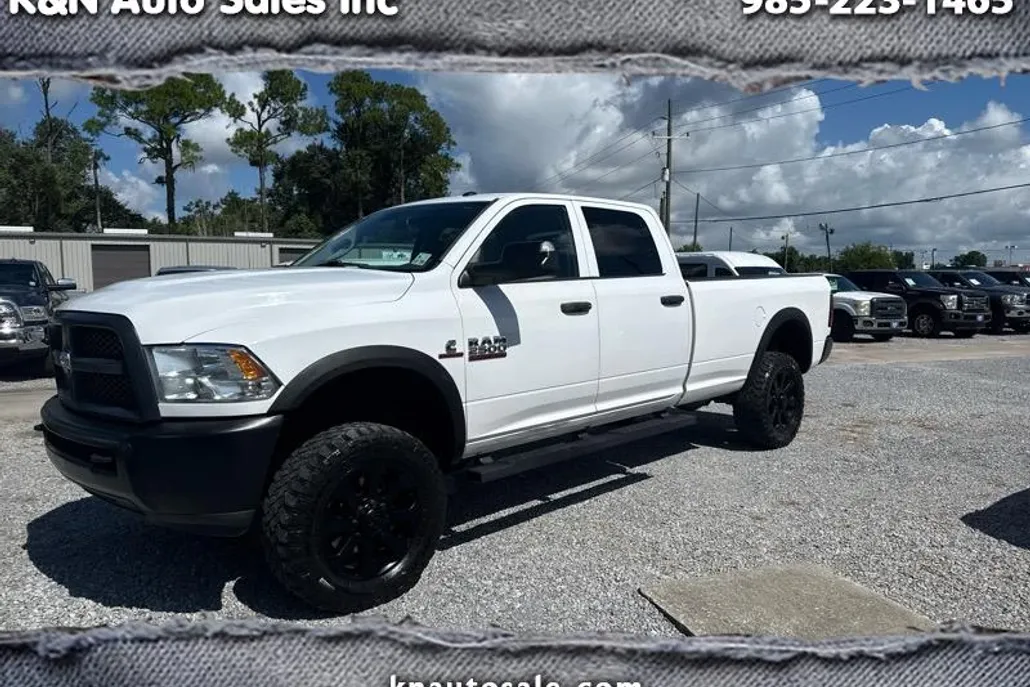 2017 Ram 2500 Tradesman photo 1