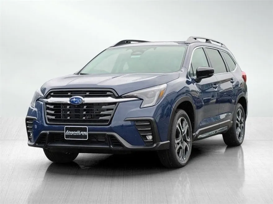 2025 Subaru Ascent Limited photo 1
