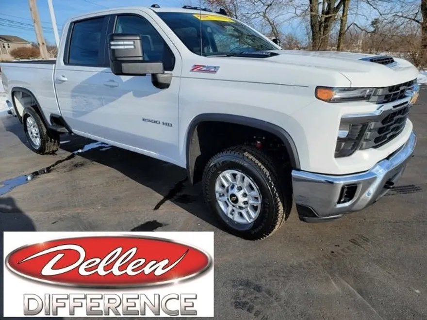2025 Chevrolet Silverado 2500HD LT photo 1
