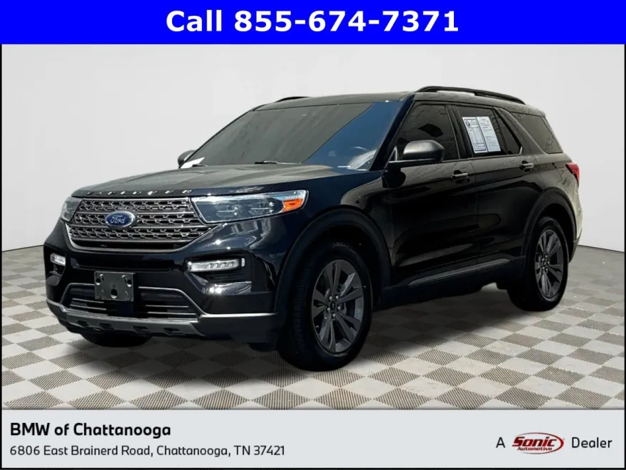 2021 Ford Explorer XLT photo 1