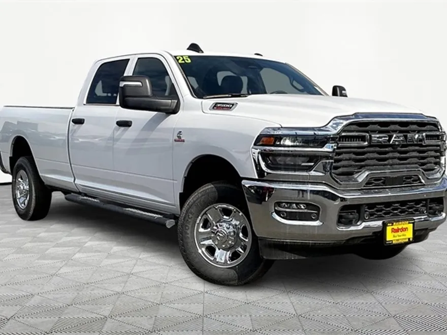 2025 Ram 3500 Tradesman photo 1