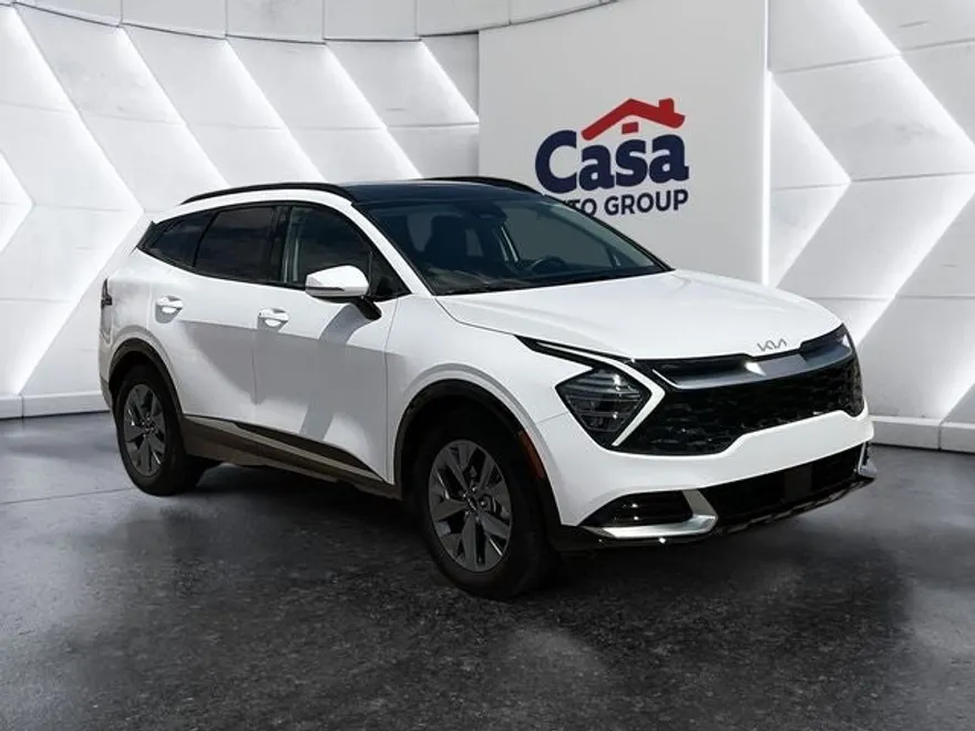 2025 Kia Sportage SX photo 1