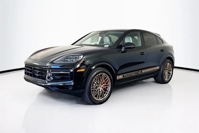 2026 Porsche Cayenne S Coupe photo 1