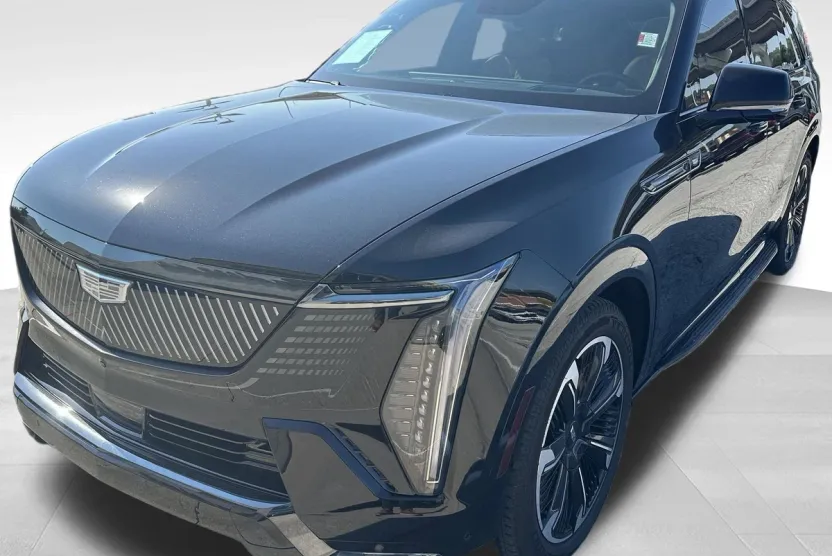 2025 Cadillac Escalade IQ Sport photo 1