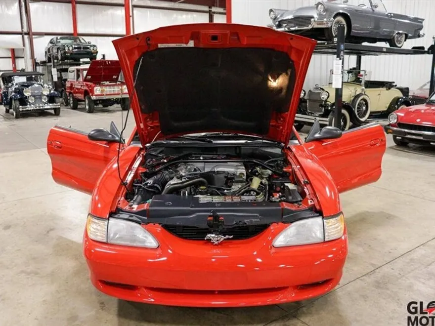 1994 Ford Mustang GT Convertible photo 2