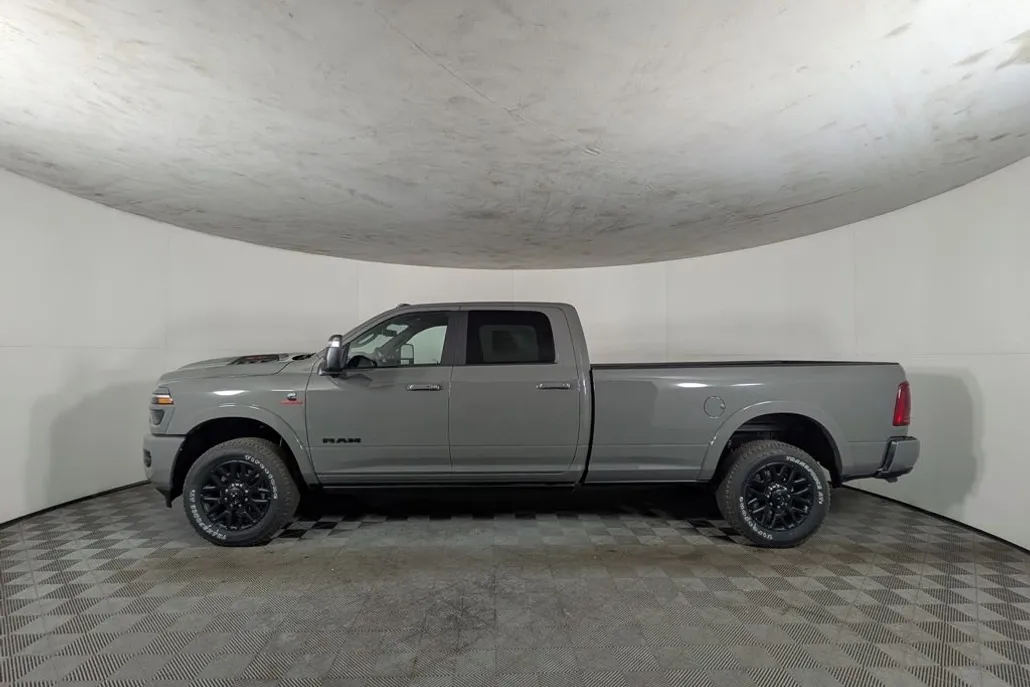 2026 Ram 3500 Limited photo 1