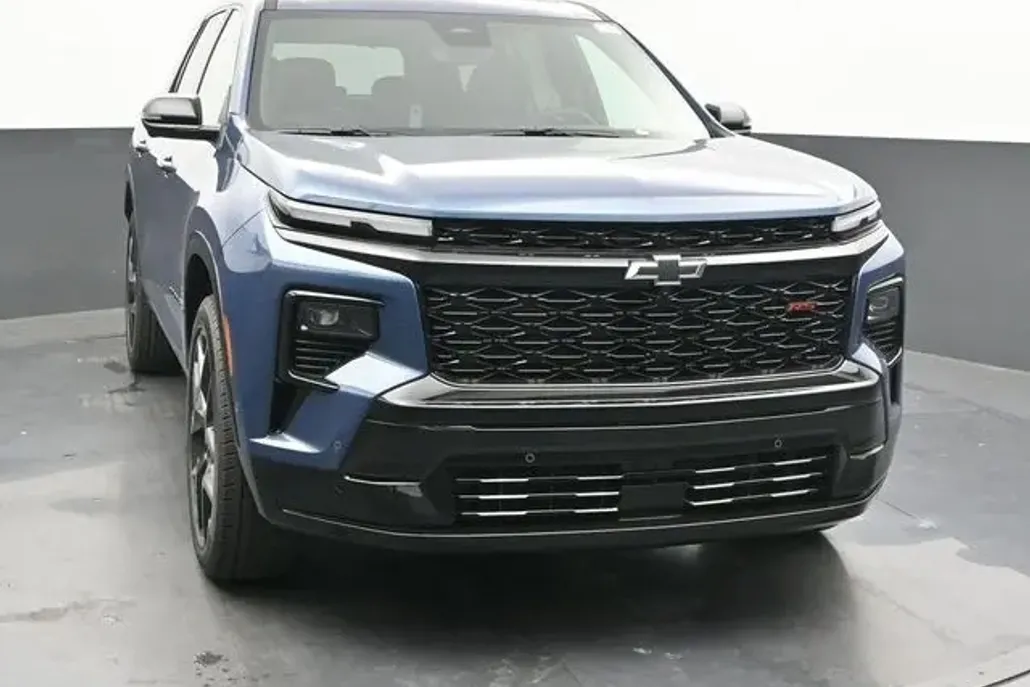 2026 Chevrolet Traverse RS photo 1