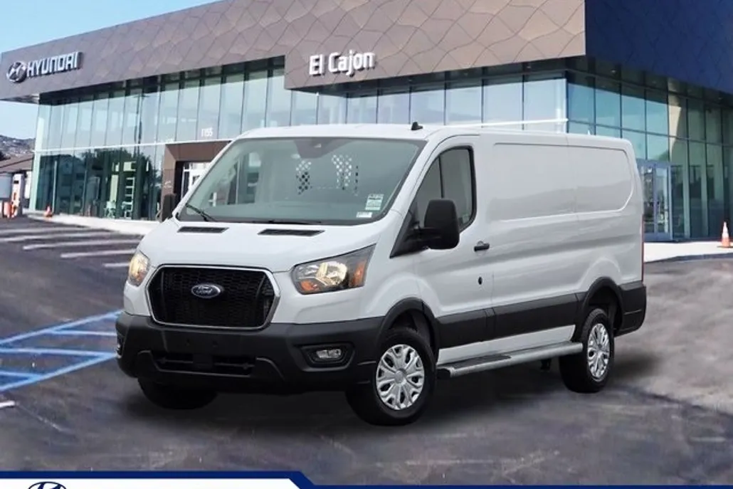 2023 Ford Transit photo 1