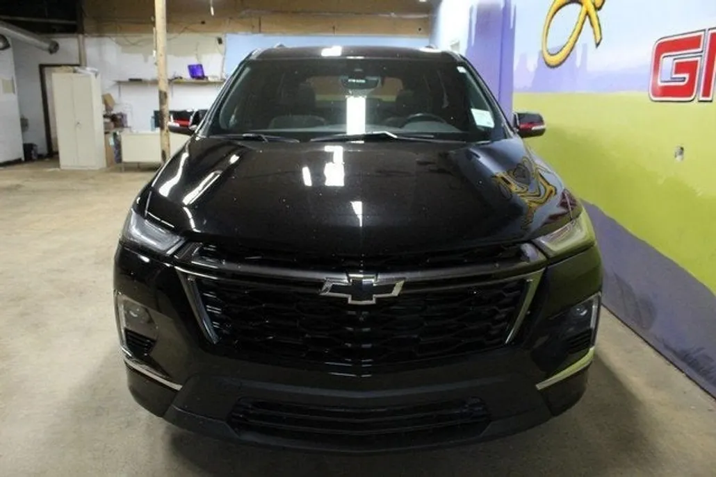 2023 Chevrolet Traverse Premier photo 1