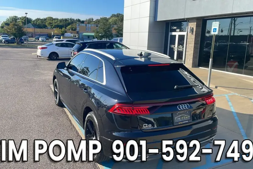 2019 Audi Q8 Premium photo 1