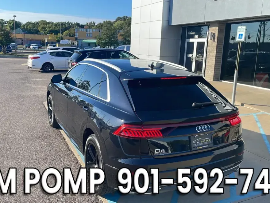 2019 Audi Q8 Premium photo 1