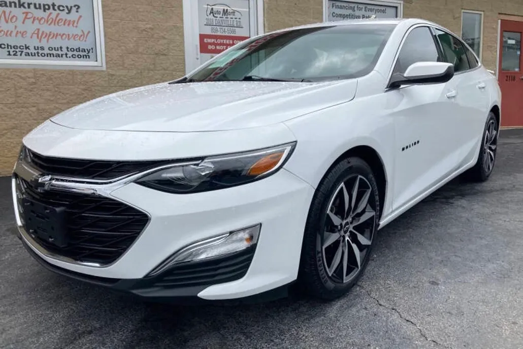2021 Chevrolet Malibu RS photo 1