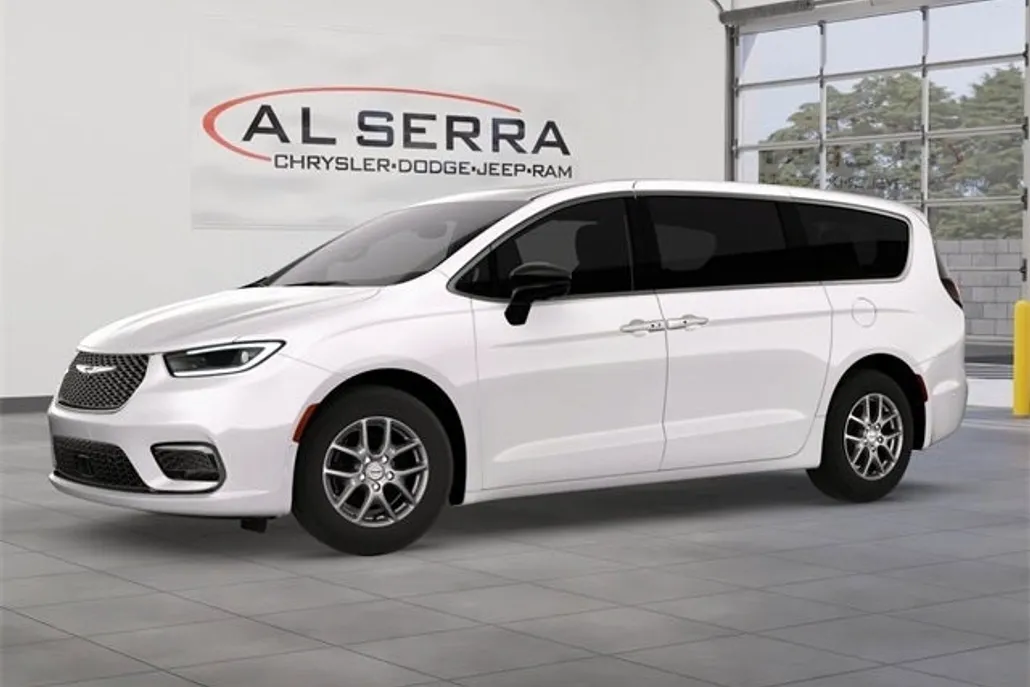 2026 Chrysler Pacifica Base photo 1
