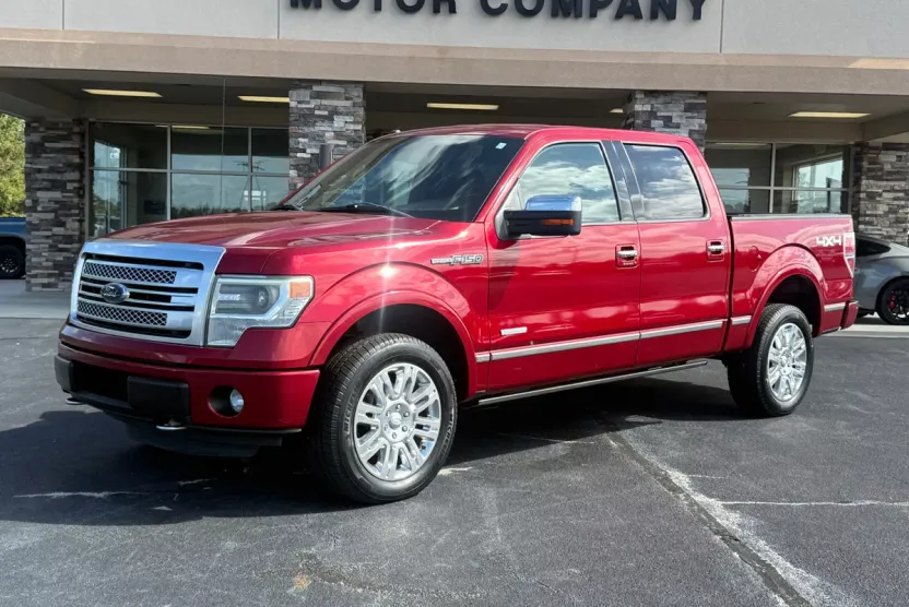 2013 Ford F-150 Platinum photo 1