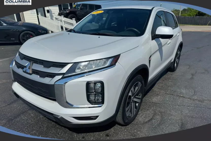 2022 Mitsubishi Outlander Sport ES photo 1