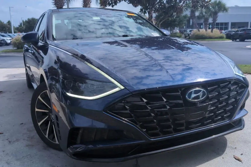 2021 Hyundai Sonata Limited photo 1