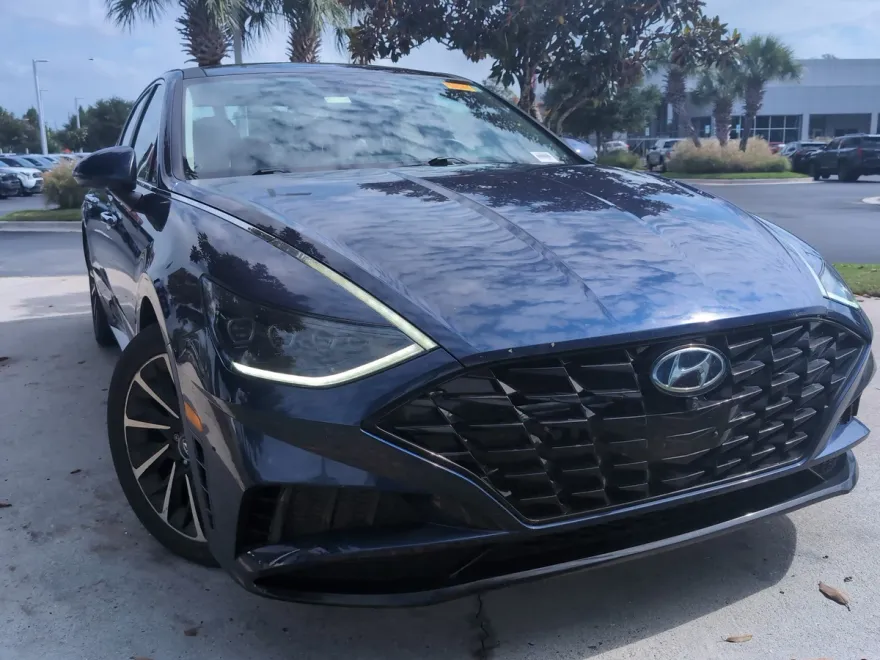 2021 Hyundai Sonata Limited photo 1