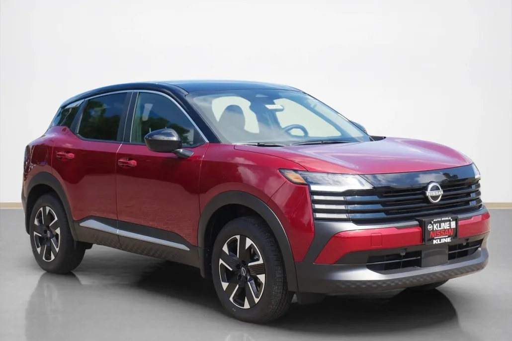 2025 Nissan Kicks SV photo 1