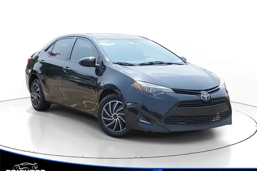 2018 Toyota Corolla L photo 1