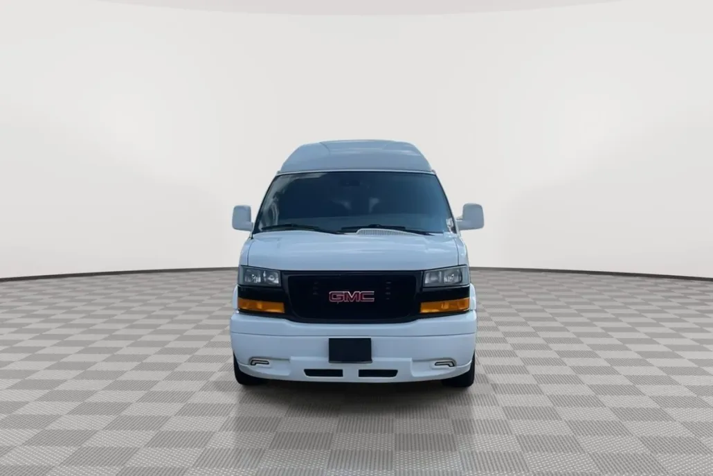 2019 Gmc Savana Cargo 2500 photo 1
