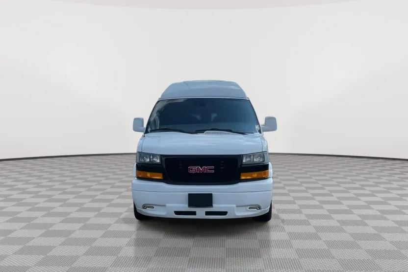 2019 Gmc Savana Cargo 2500 photo 1