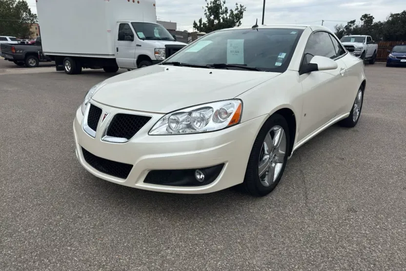 2009 Pontiac G6 GT photo 1