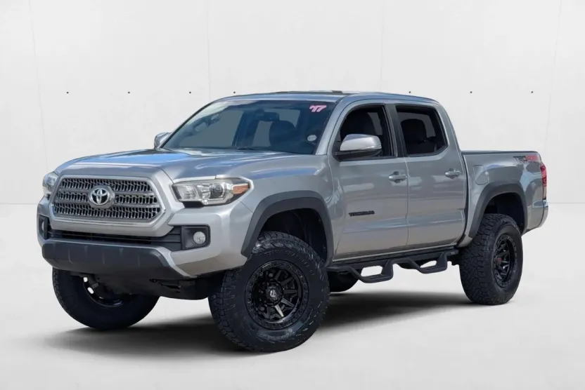2017 Toyota Tacoma TRD Double Cab V6 4x4 photo 1