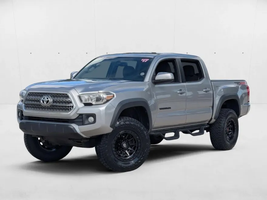 2017 Toyota Tacoma TRD Double Cab V6 4x4 photo 1