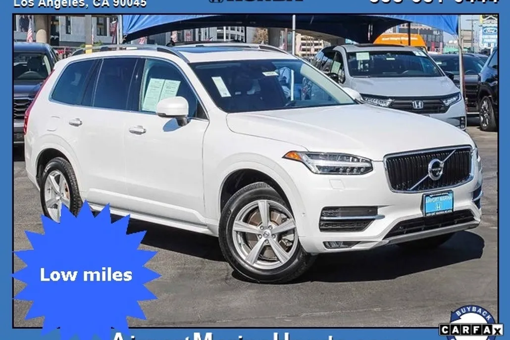 2018 Volvo XC90 T5 Momentum photo 1