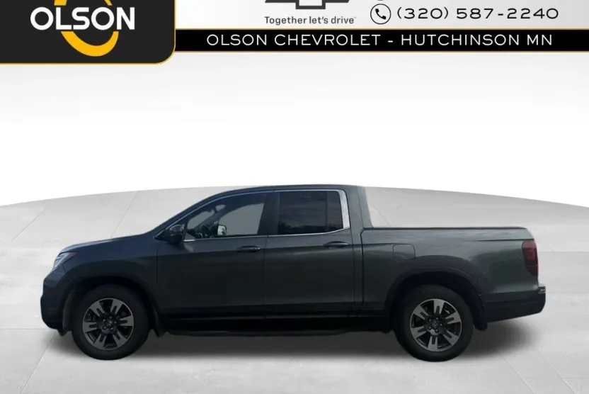 2017 Honda Ridgeline RTL-T photo 1