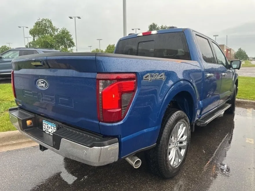 2024 Ford F-150 XLT photo 1