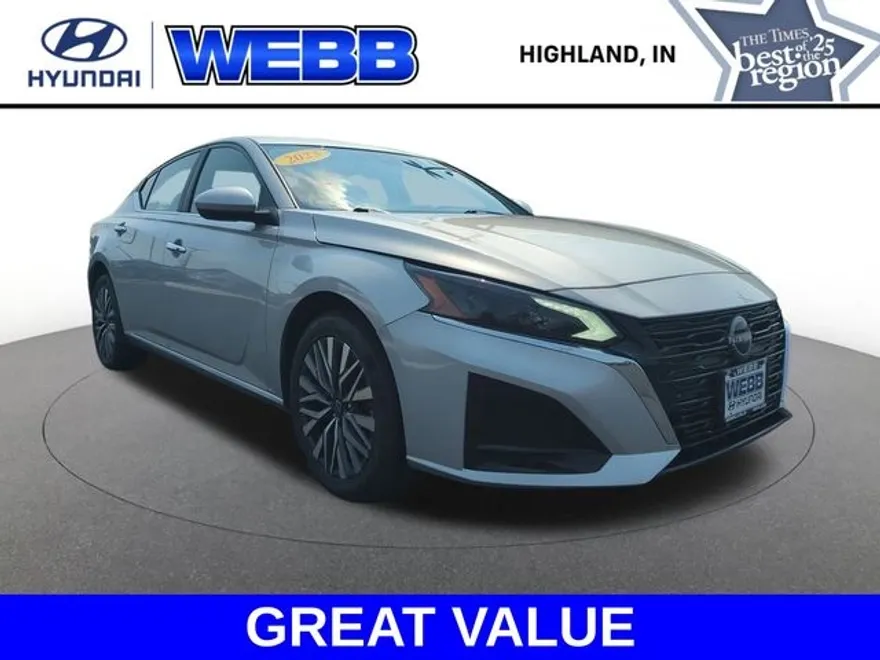 2023 Nissan Altima 2.5 SV photo 1