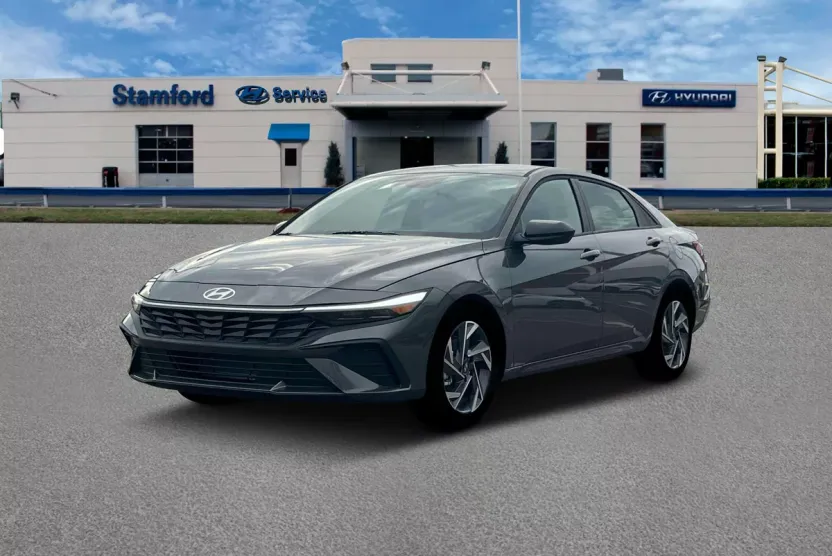 2025 Hyundai Elantra SEL Sport photo 1