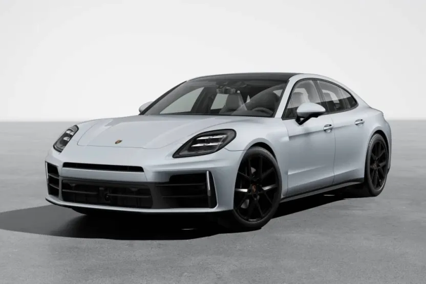2026 Porsche Panamera 4 photo 1