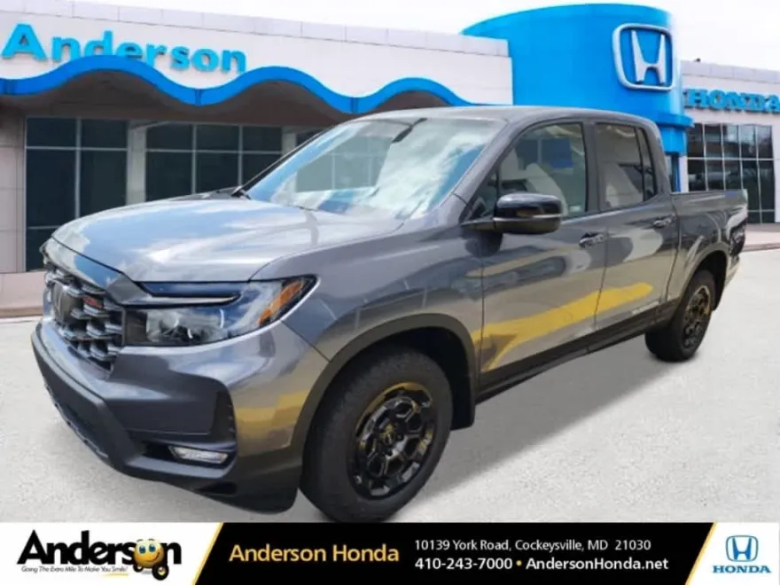 2025 Honda Ridgeline TrailSport photo 1