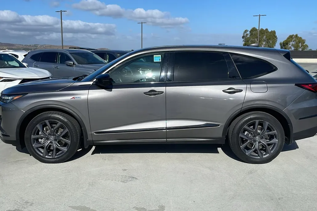 2023 Acura MDX SH-AWD A-Spec photo 1