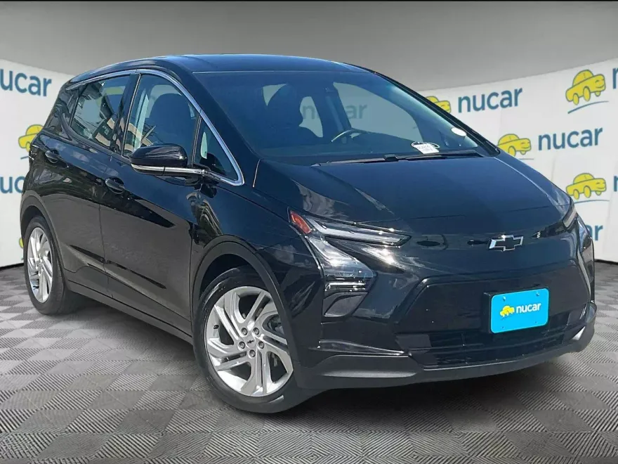 2023 Chevrolet Bolt EV 1LT photo 1