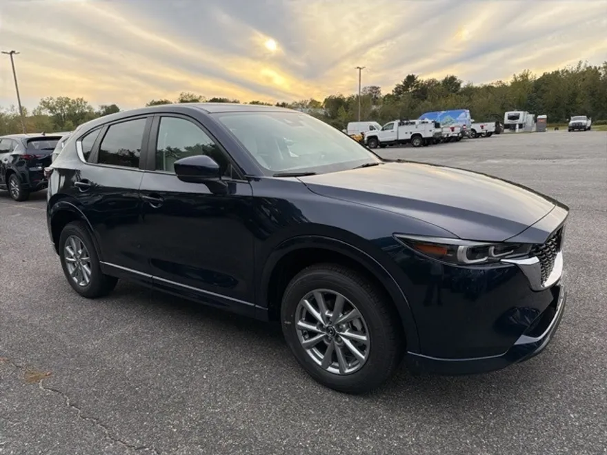 2025 Mazda CX-5 2.5 S Preferred photo 1