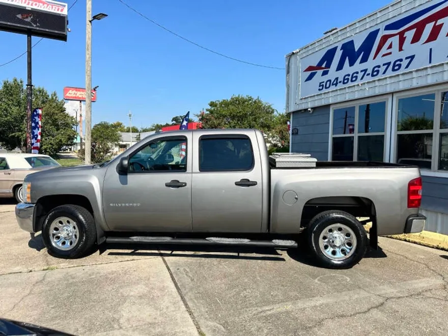 2013 Chevrolet Silverado 1500 LS photo 1